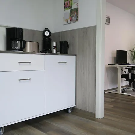 Loh - 55zoll Tv - Schnelles Internet 500mbit Apartment